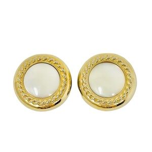 Vintage Gold Tone Mother of Pearl Clip-On Earrings Gold White Rope Border